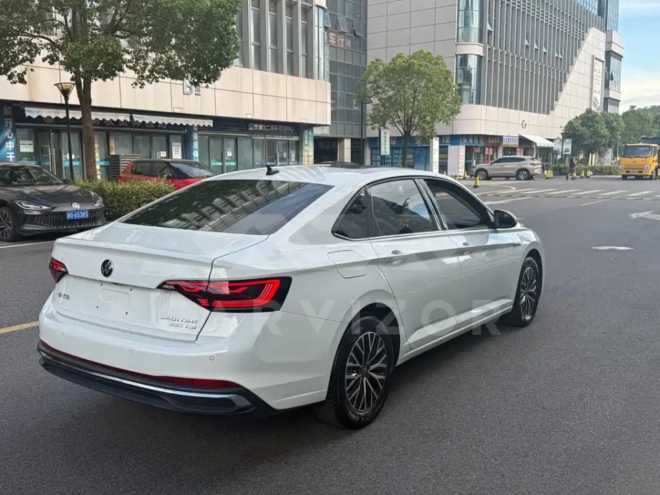 Volkswagen Sagitar