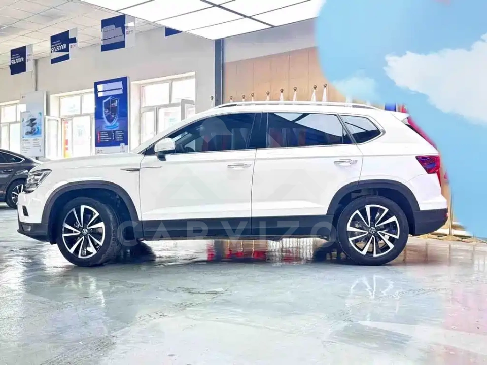 Volkswagen Tharu