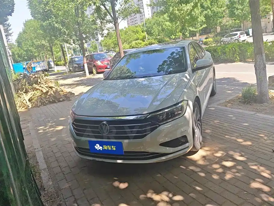 Volkswagen Sagitar