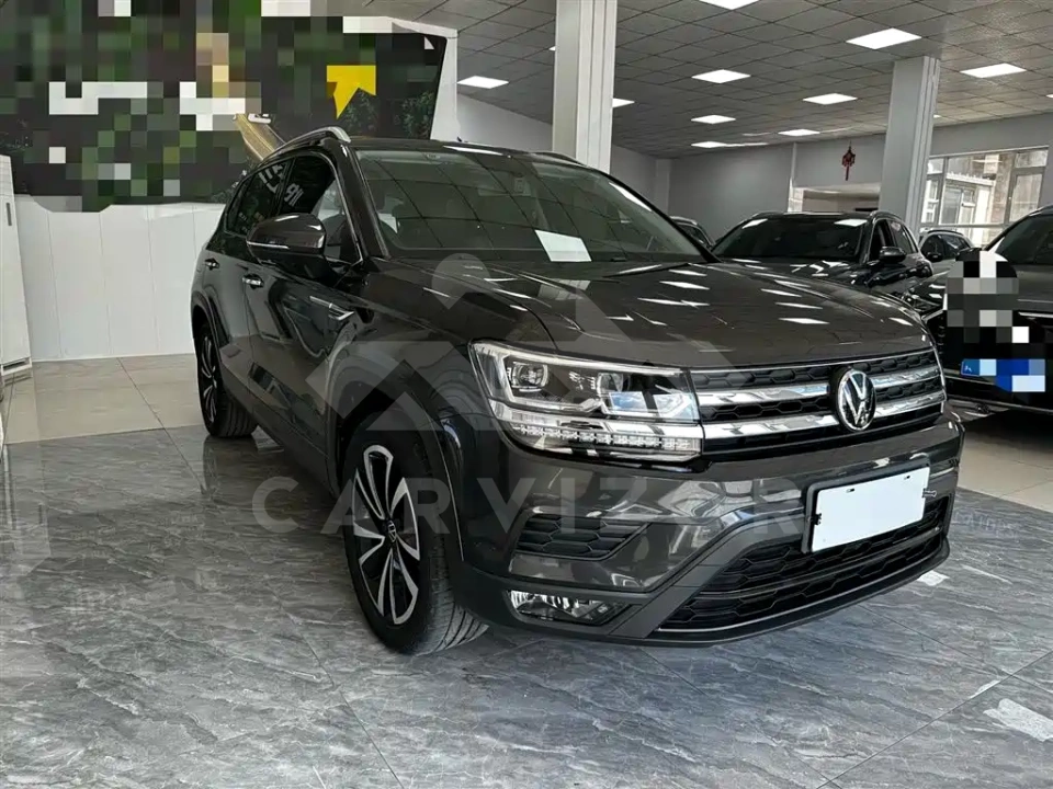 Volkswagen Tharu