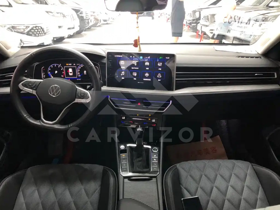 Volkswagen Sagitar