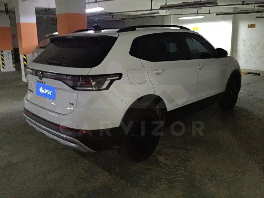 Volkswagen Tharu