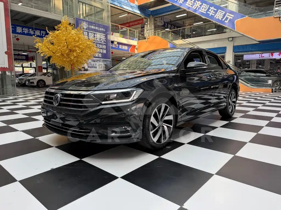 Volkswagen Sagitar