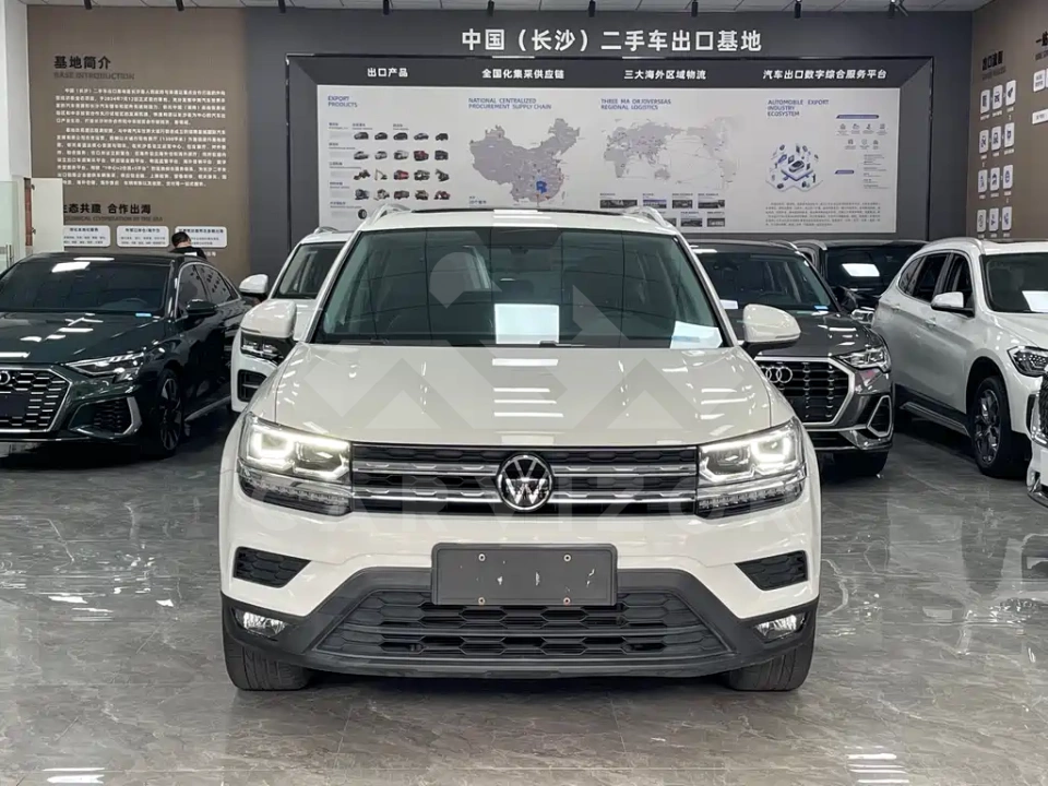 Volkswagen Tharu