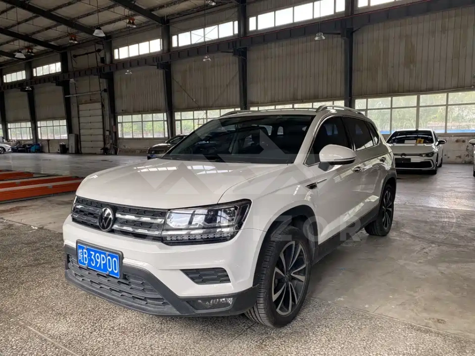 Volkswagen Tharu