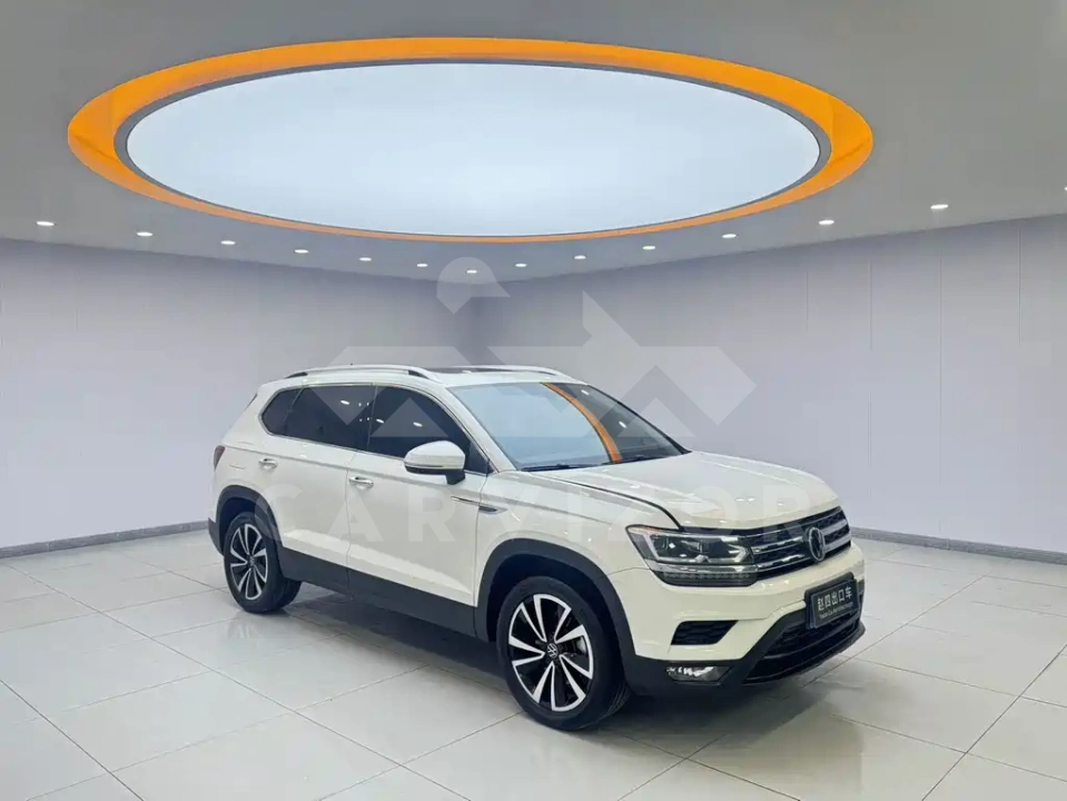 Volkswagen Tharu
