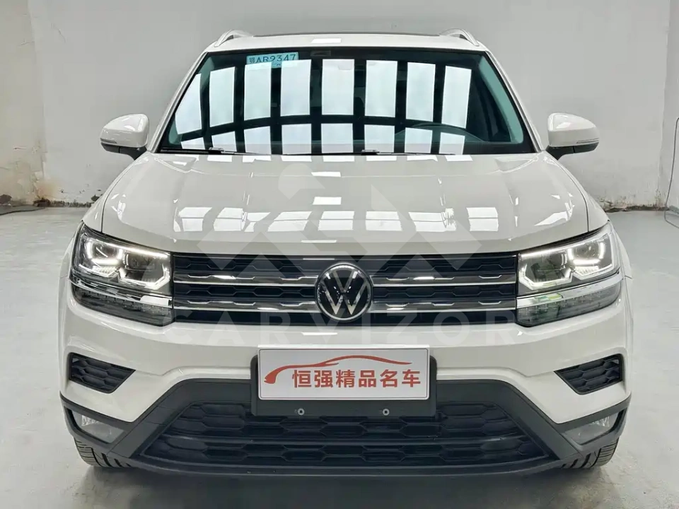 Volkswagen Tharu