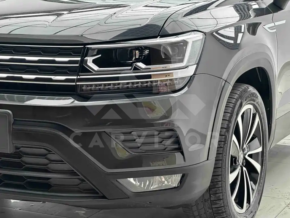 Volkswagen Tharu