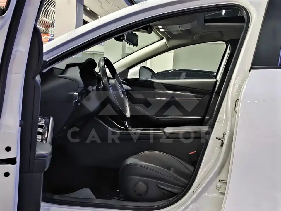 Mazda 3 Axela