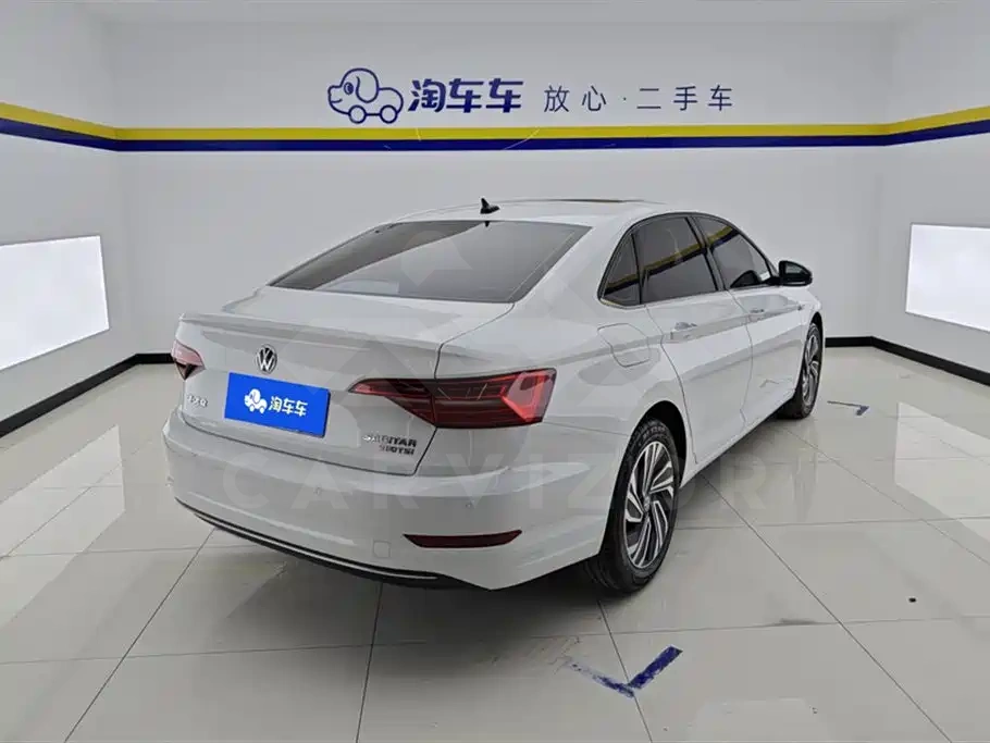 Volkswagen Sagitar
