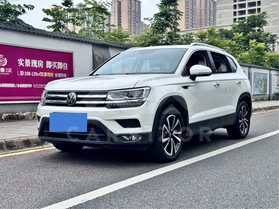 Volkswagen Tharu