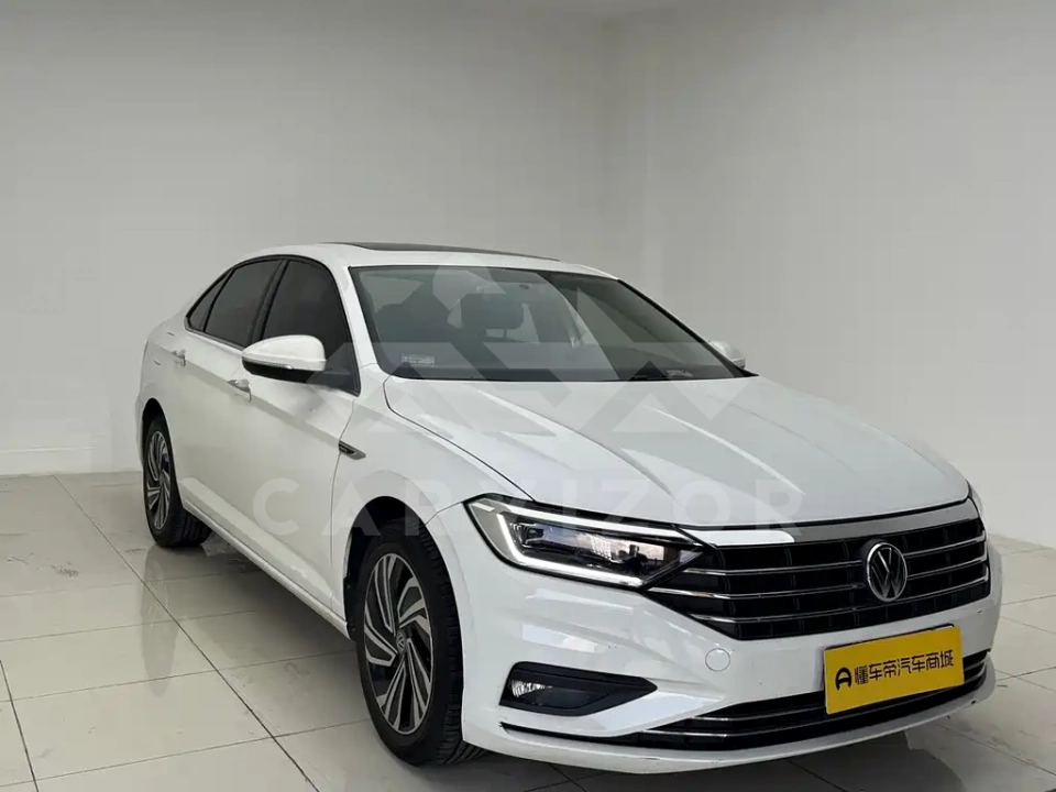 Volkswagen Sagitar