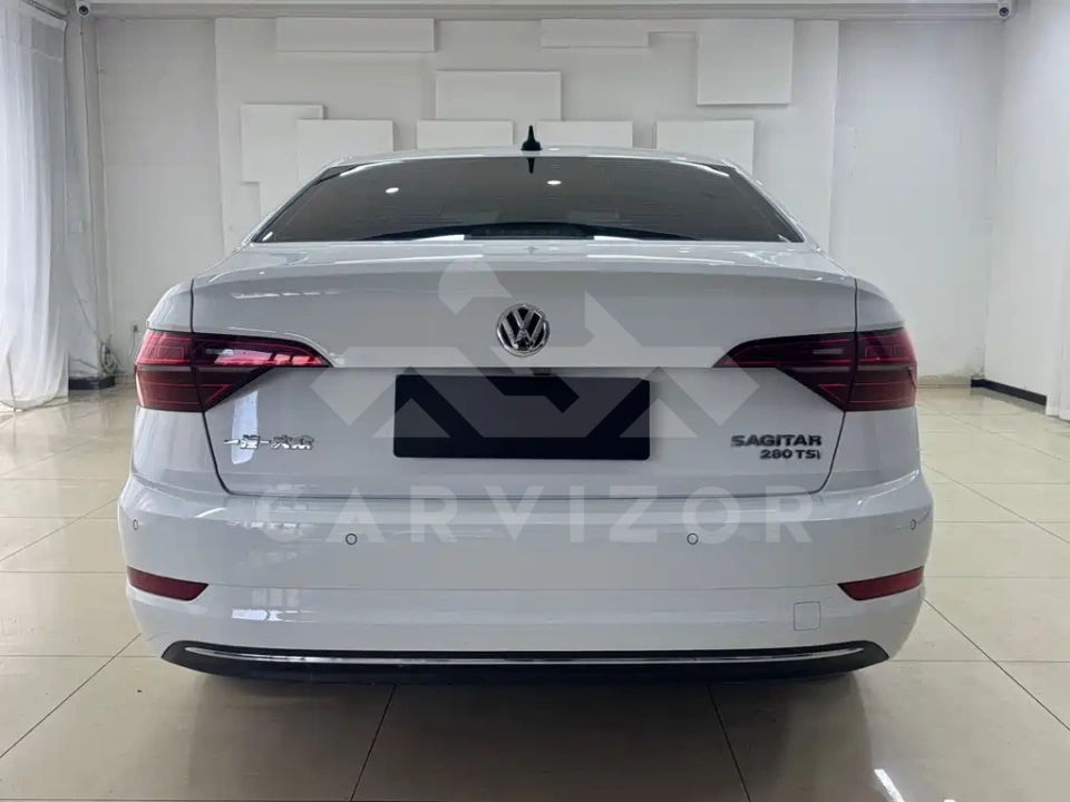 Volkswagen Sagitar