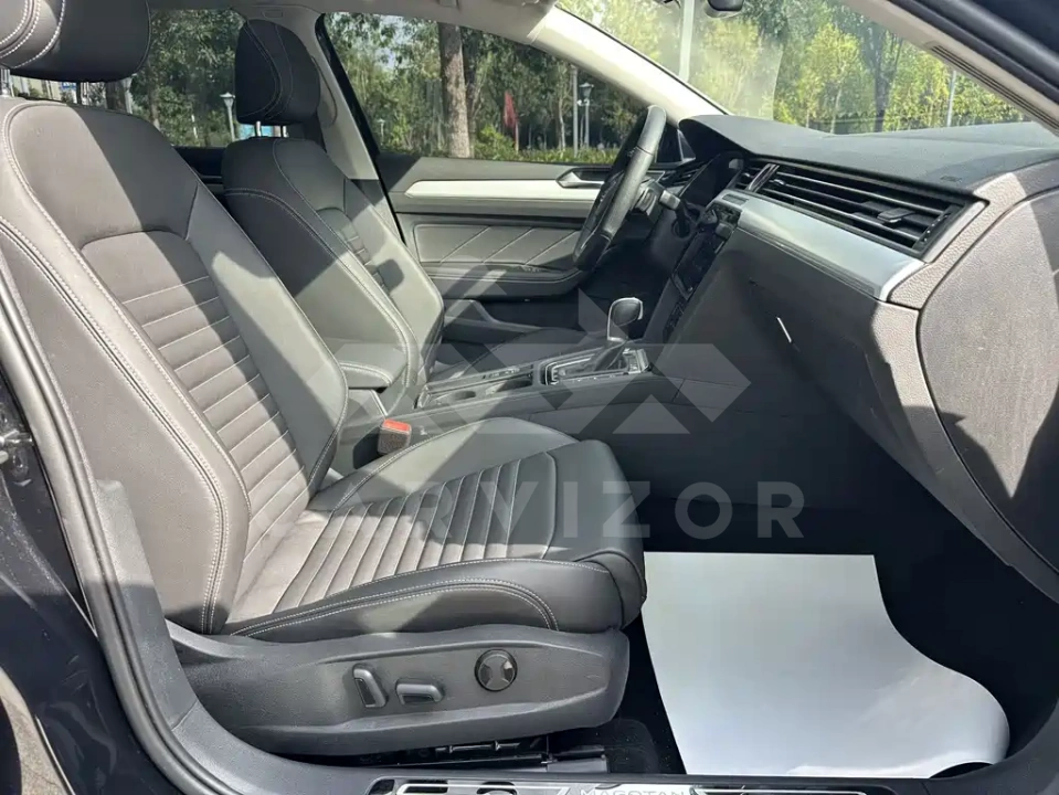 Volkswagen Magotan