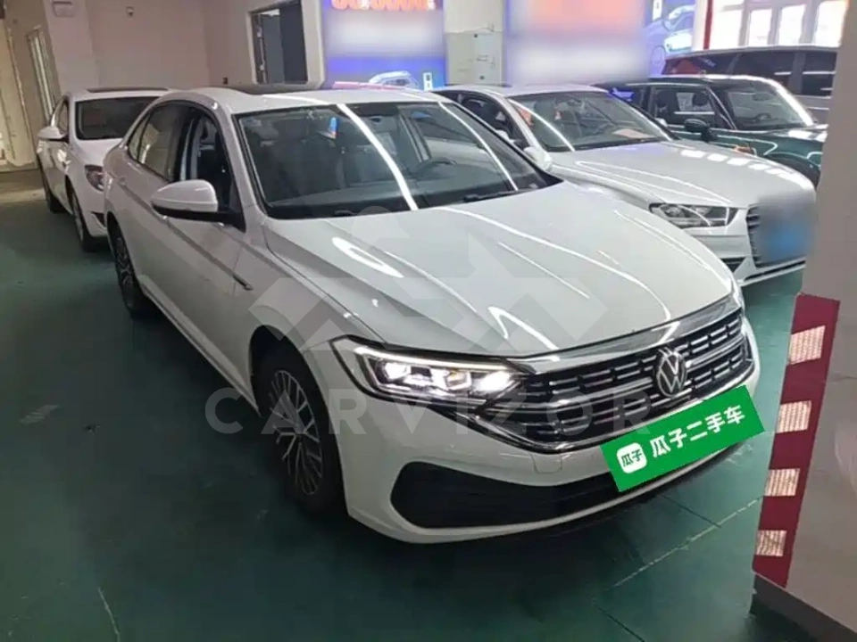 Volkswagen Sagitar