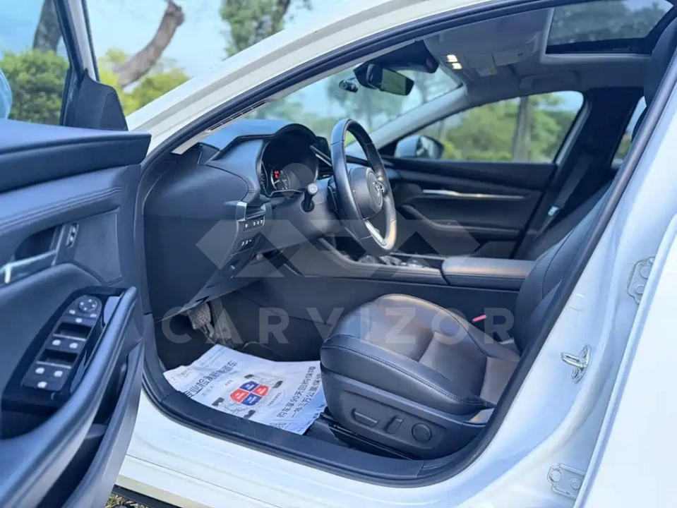 Mazda 3 Axela