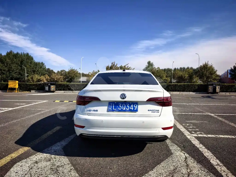 Volkswagen Sagitar