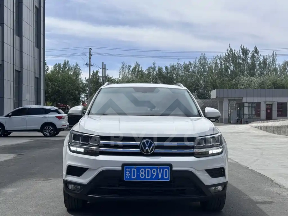 Volkswagen Tharu