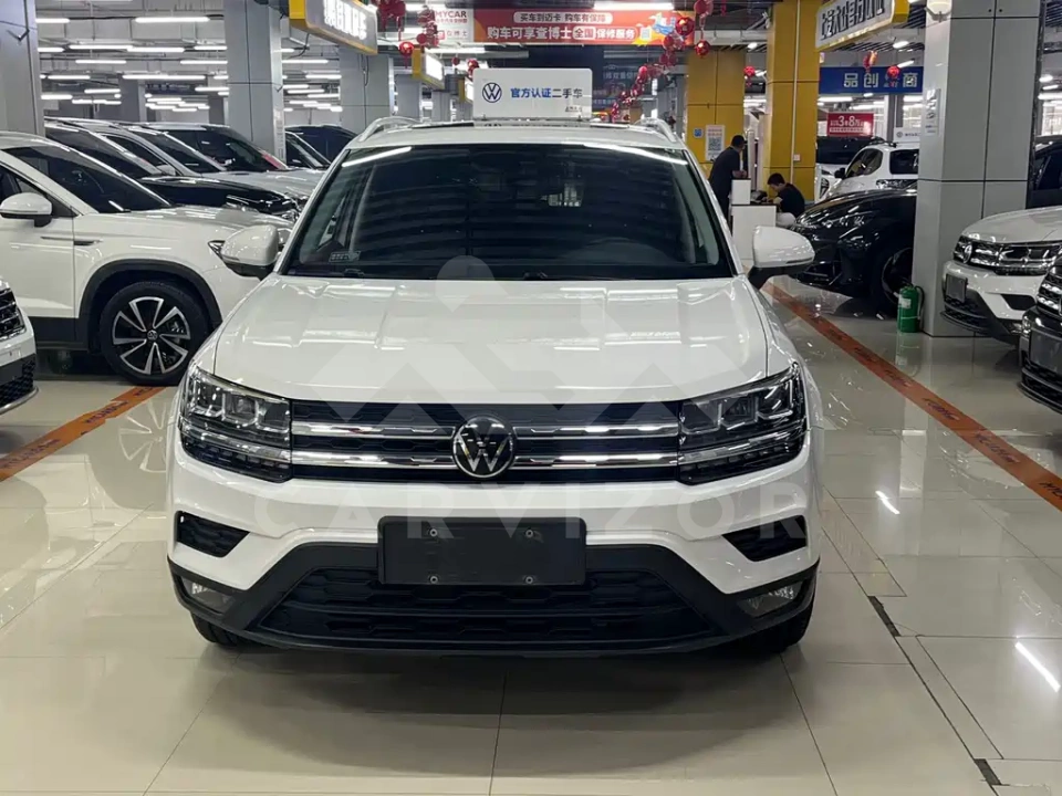 Volkswagen Tharu