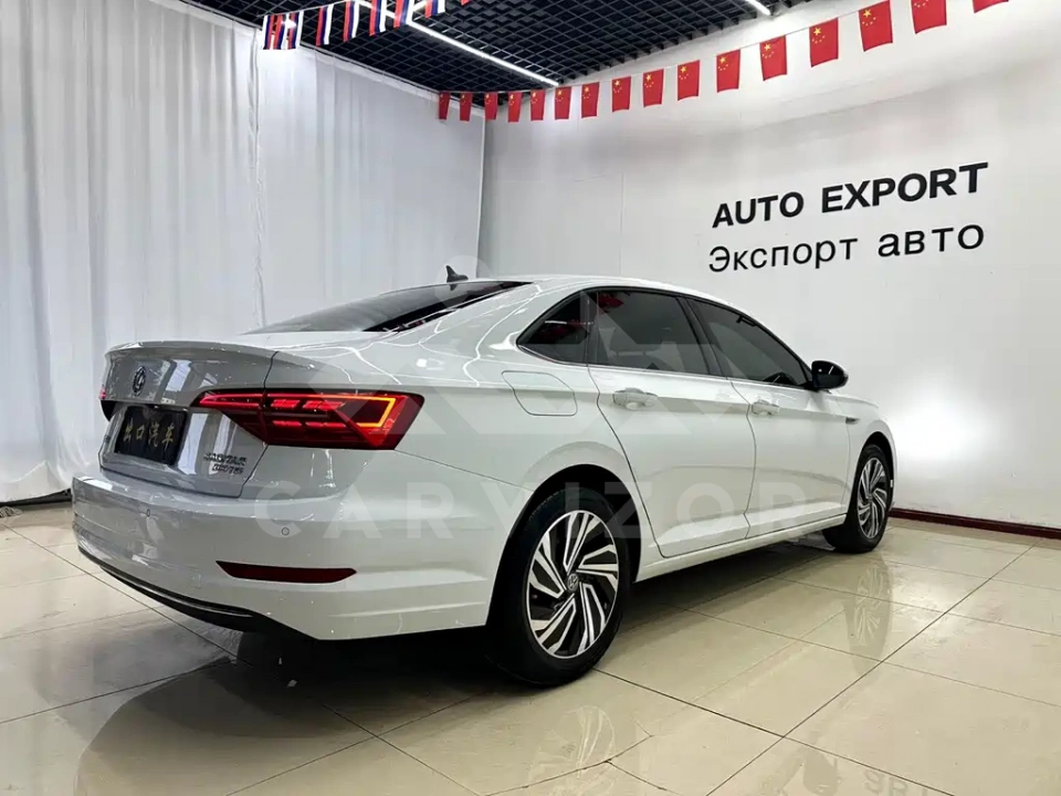 Volkswagen Sagitar