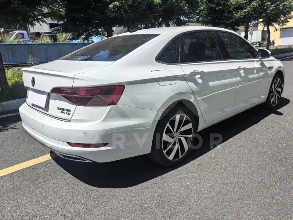 Volkswagen Sagitar