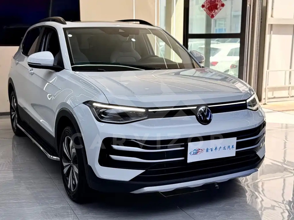 Volkswagen Tharu
