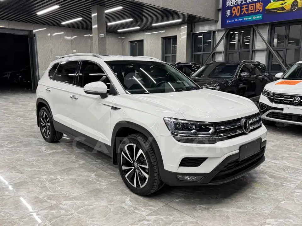 Volkswagen Tharu