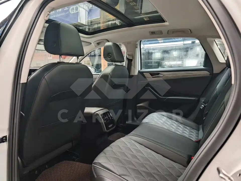 Volkswagen Sagitar