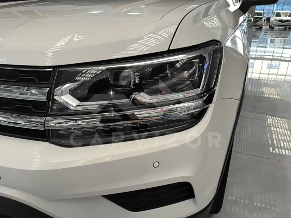Volkswagen Tharu