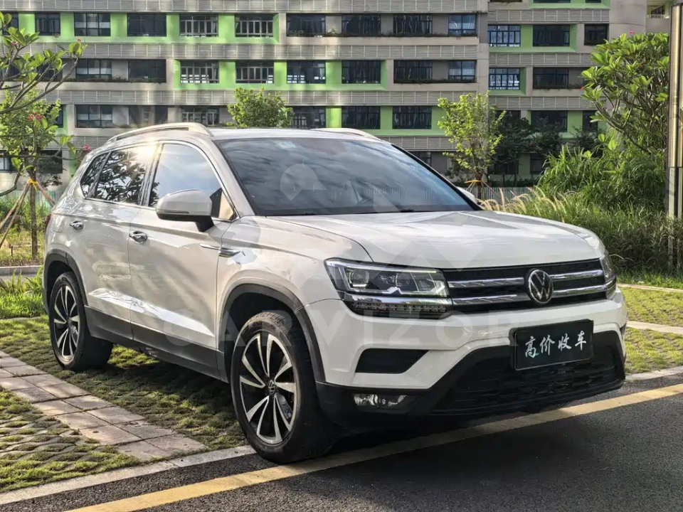 Volkswagen Tharu