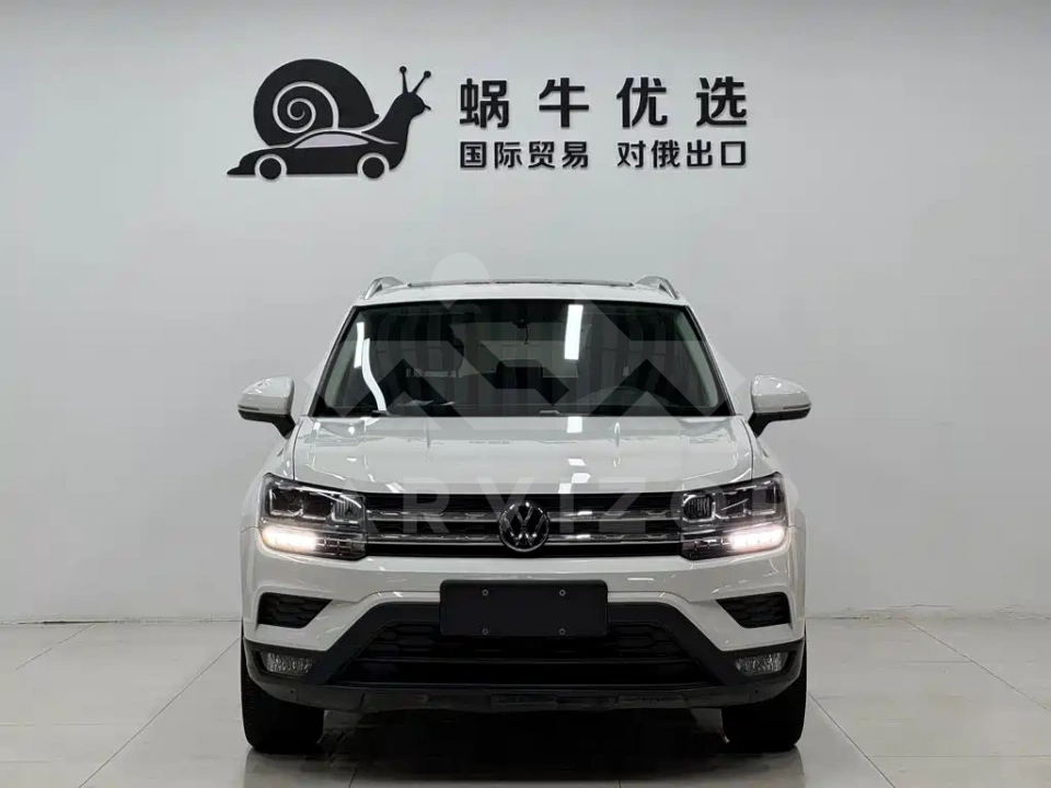 Volkswagen Tharu