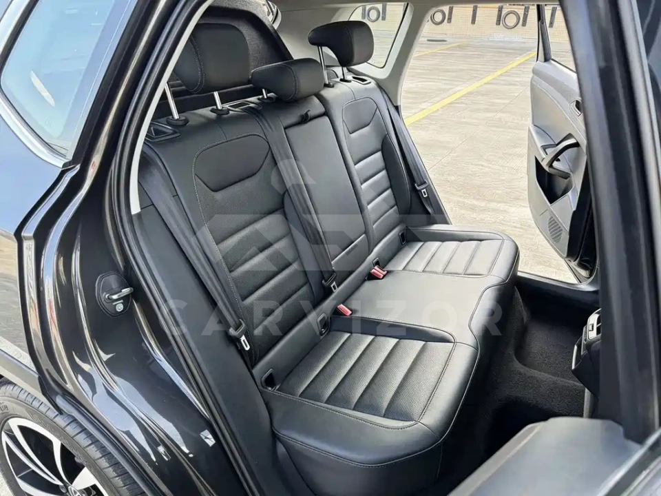 Volkswagen Tharu