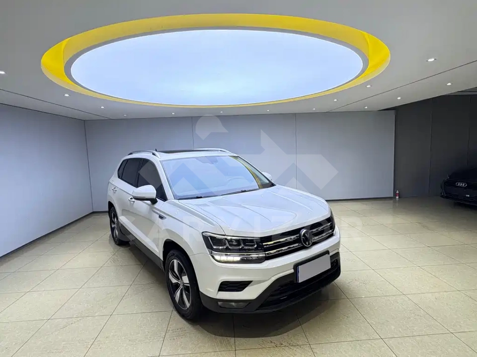 Volkswagen Tharu