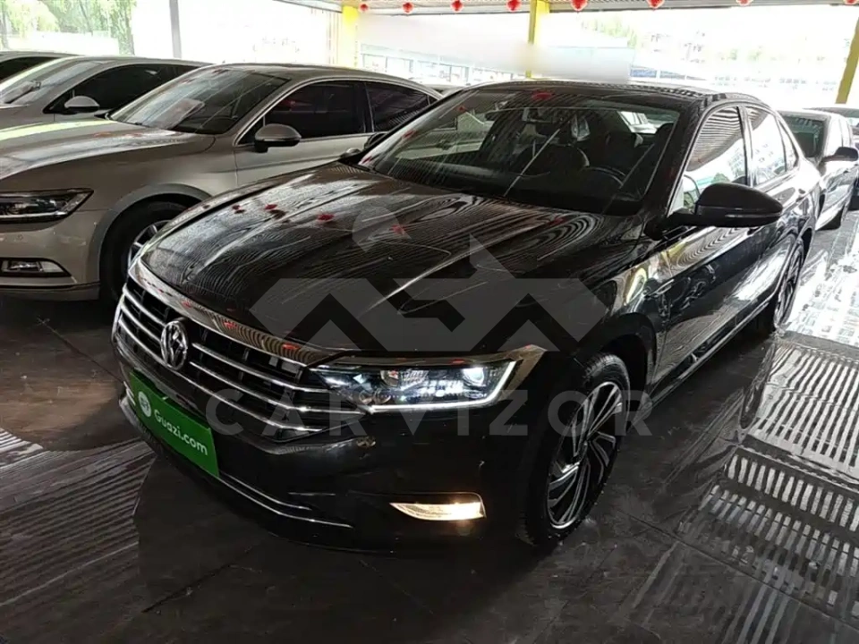 Volkswagen Sagitar