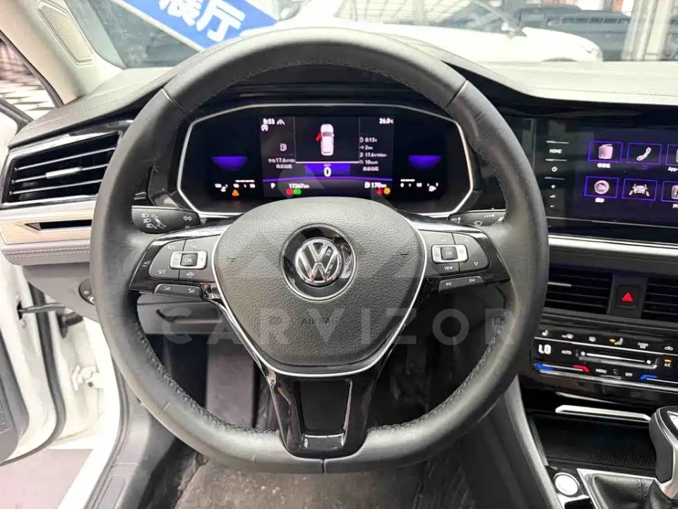 Volkswagen Sagitar