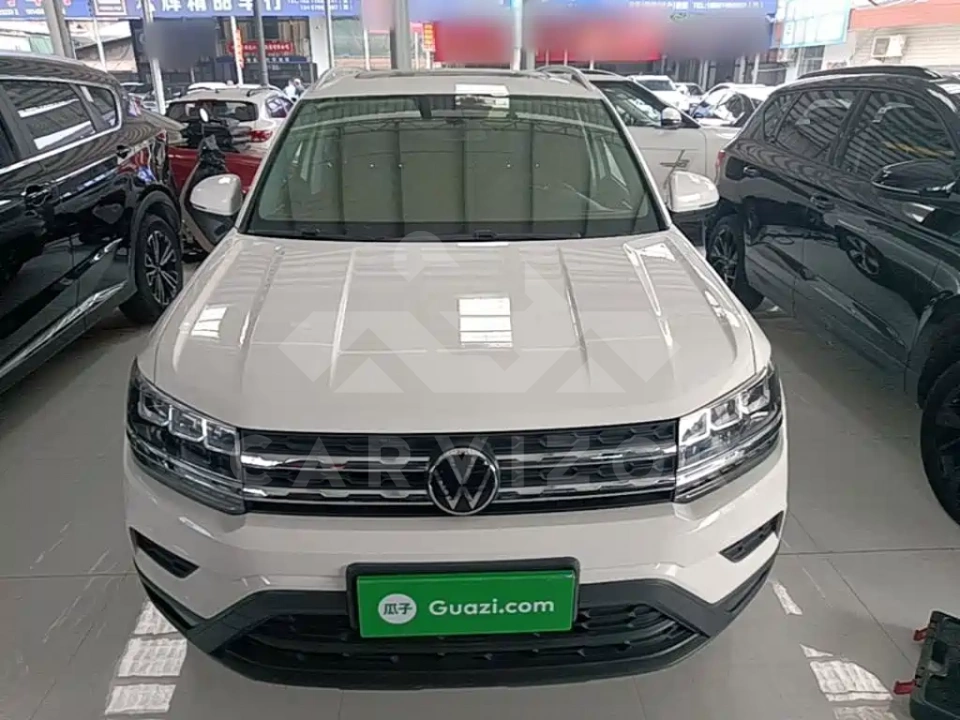 Volkswagen Tharu