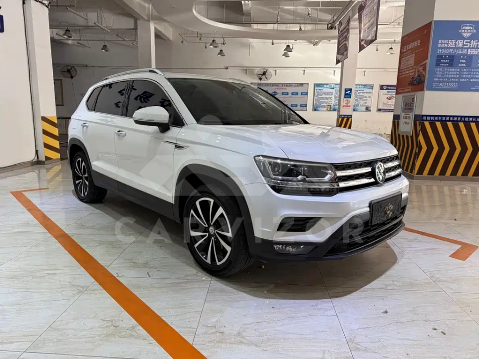 Volkswagen Tharu
