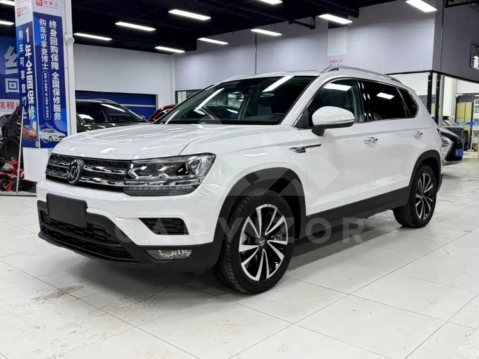 Volkswagen Tharu