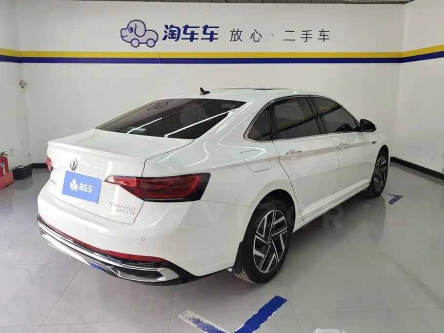 Volkswagen Sagitar