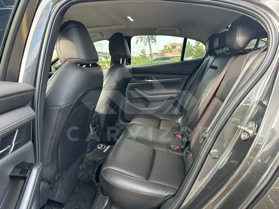 Mazda 3 Axela