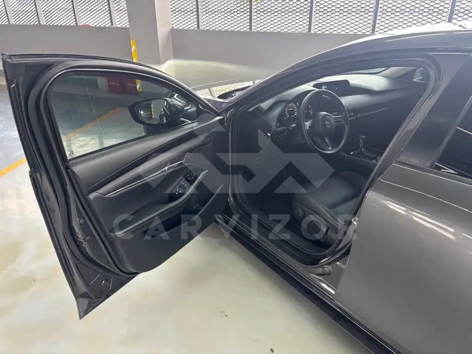 Mazda 3 Axela