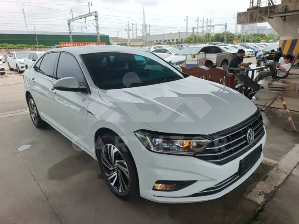 Volkswagen Sagitar