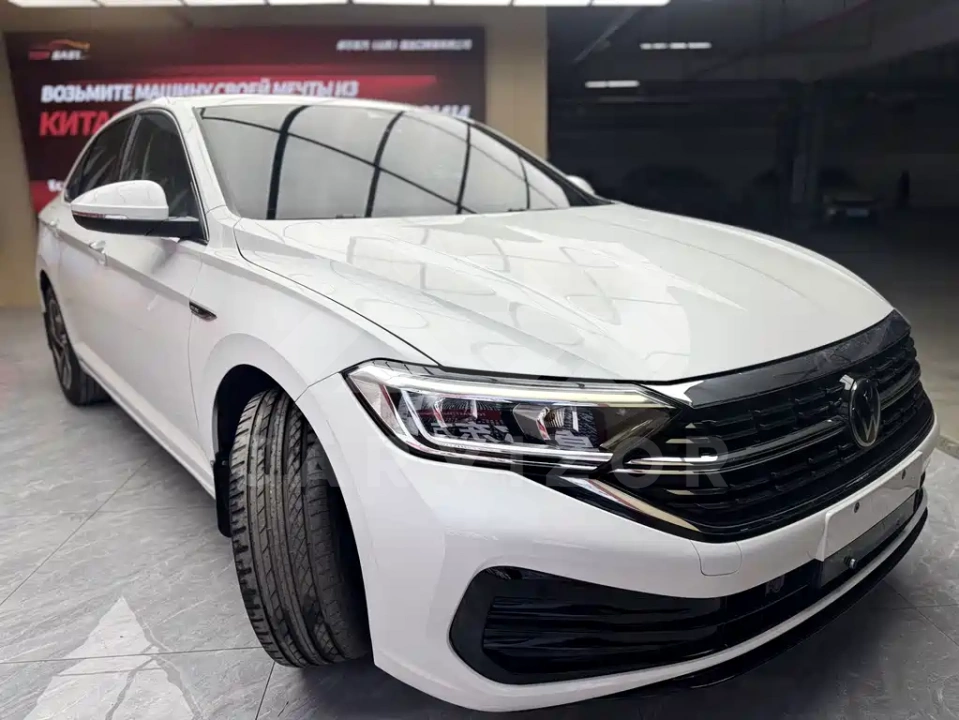 Volkswagen Sagitar