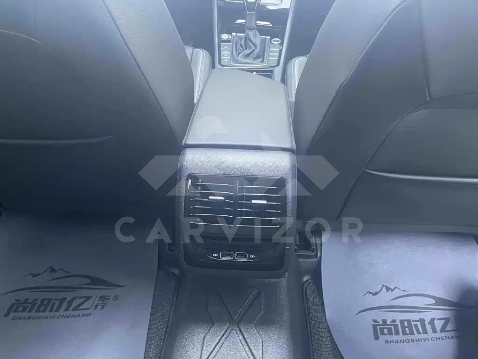 Volkswagen Sagitar