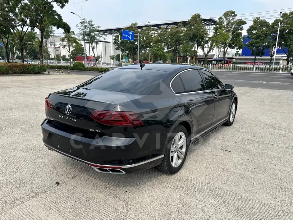 Volkswagen Magotan