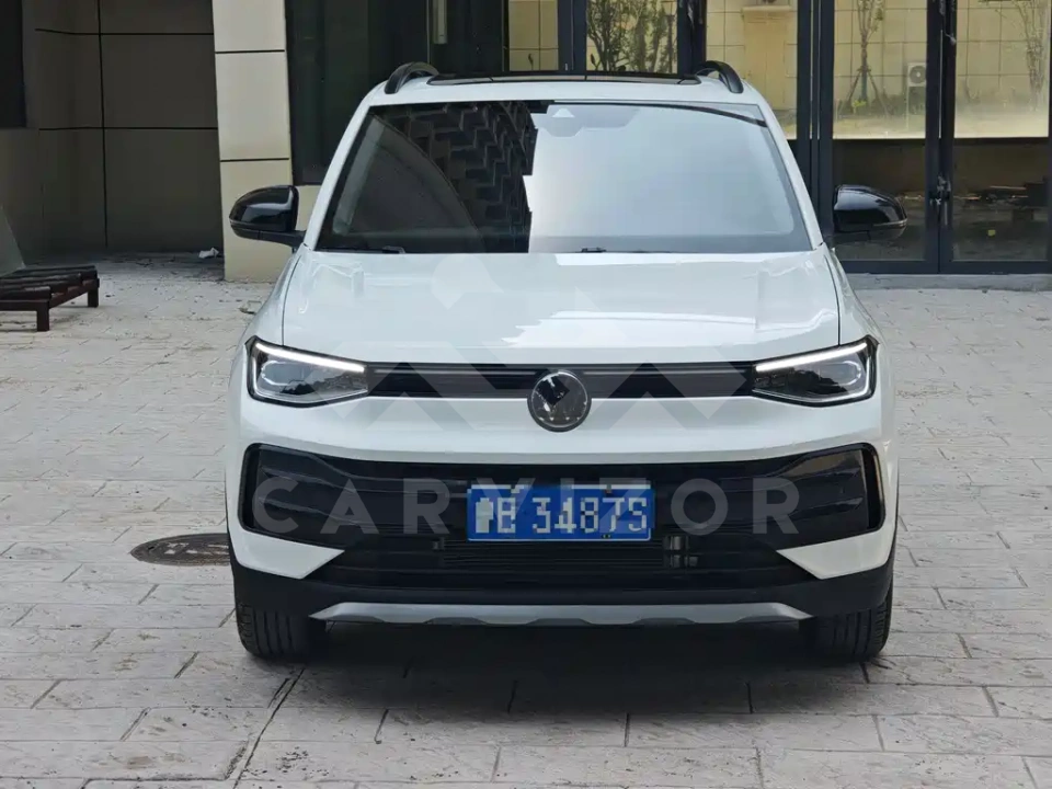 Volkswagen Tharu