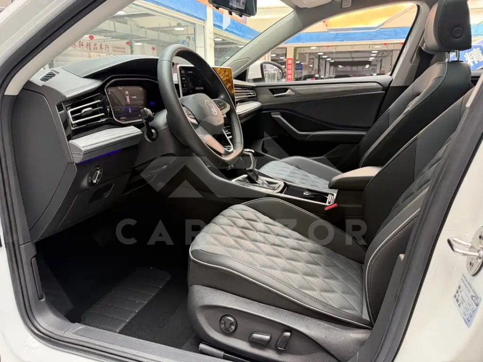 Volkswagen Sagitar