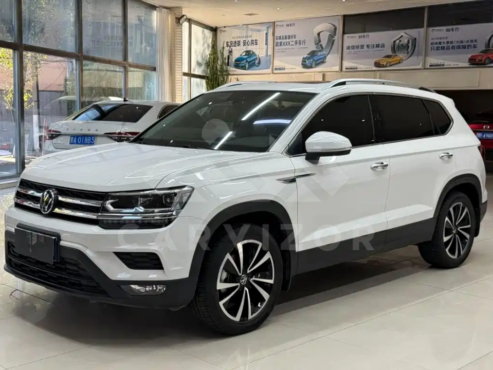 Volkswagen Tharu
