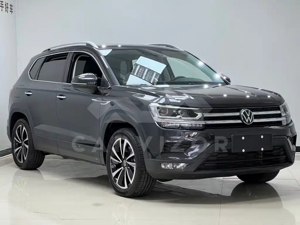 Volkswagen Tharu