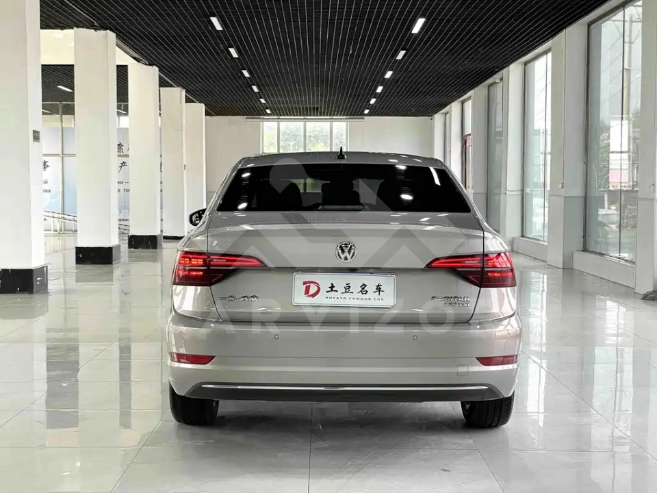 Volkswagen Sagitar